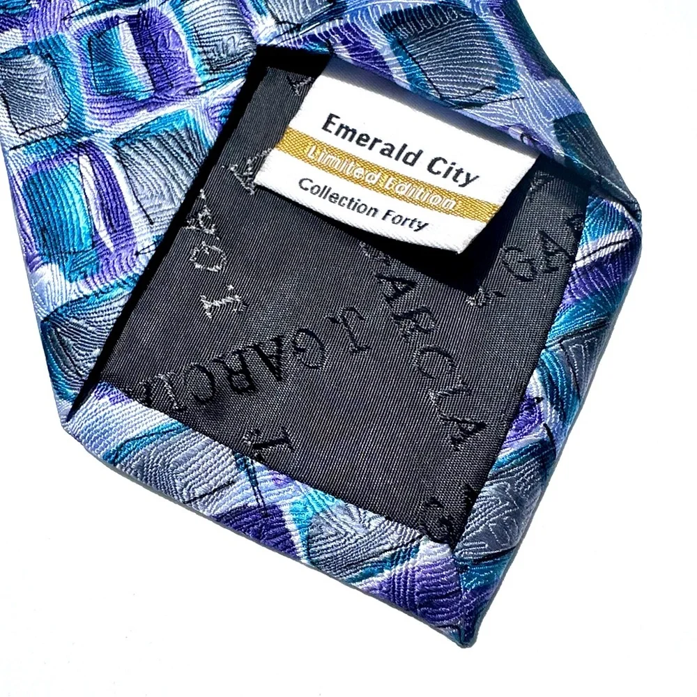 J. García designer Blue and Silver Abstract 100% Silk Tie - Picture 3 of 7